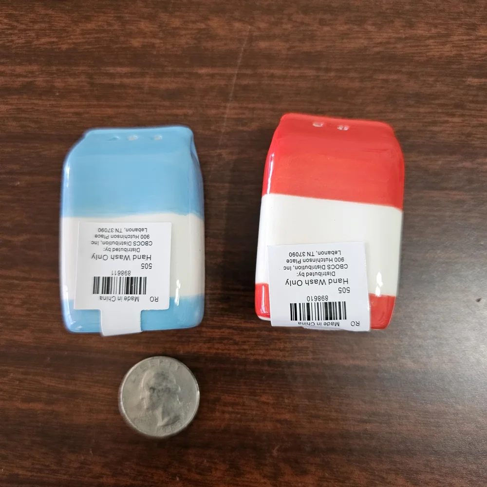 Mini Salt And Pepper Shakers. Shaped As A Sack Of Flower And A Sack Of Sugar. - Picture 3 of 4